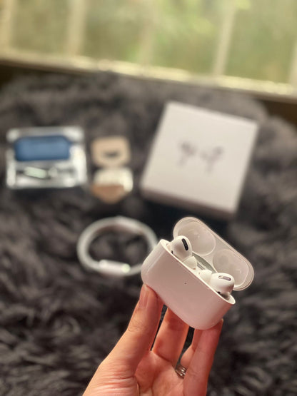 Airpods Pro | White (Recommended)